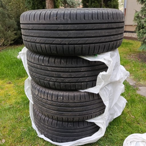 Zdjęcie oferty: Nokian Wetproof SUV 225/60 R17 103 V XL 2022 rok