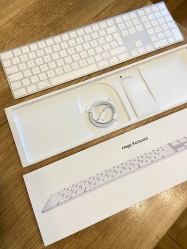 Zdjęcie oferty: Apple Magic Keyboard z polem numerycznym
