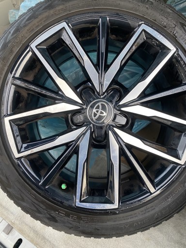 Zdjęcie oferty: Toyota Koła alufelgi 5x114.3 Zima zimowe 17” ET40 225/45 17 felgi Corolla