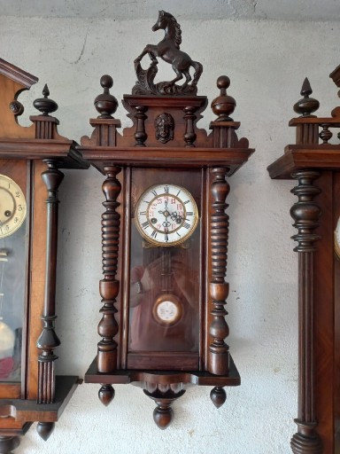 Zdjęcie oferty: Stary zegar z konikiem. 