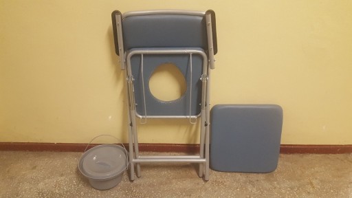 Zdjęcie oferty: Krzeslo sanitarne - toaletowe
