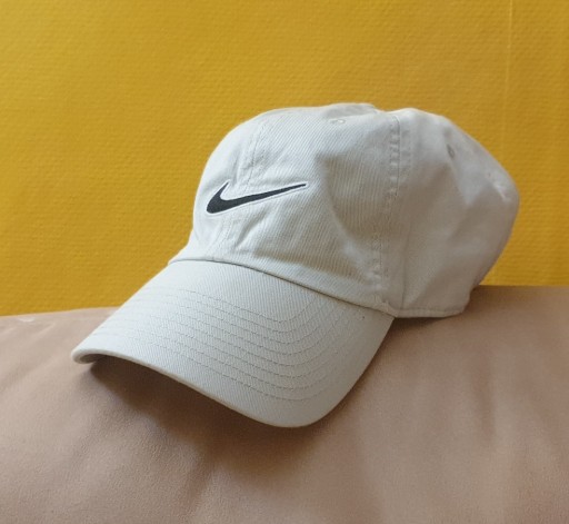 Zdjęcie oferty: Oryginalna czapka z daszkiem Nike NOWA 
