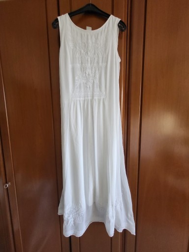 Zdjęcie oferty: biała suknia długa, wzór