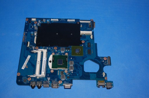 Zdjęcie oferty: Płyta główna SCALA3-17 + procesor Core i3  DO SAMSUNG NP300E7A