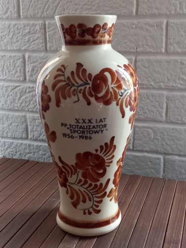 Zdjęcie oferty: Pamiątkowy ceramiczny wazon Włocławek  ,vintage
