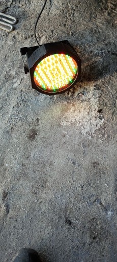 Zdjęcie oferty: Lampa sceniczna Led PAR