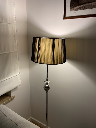 Zdjęcie oferty: Lampa stojąca
