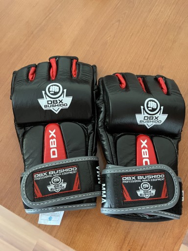 Zdjęcie oferty: Rękawice do MMA DBX Bushido rozmiar L