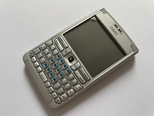 Zdjęcie oferty: Wyprzedaz Kolekcji Oryginalna Nokia E61 Swap.