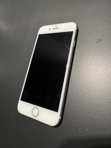 Zdjęcie oferty: iphone 8 64GB stan: Bardzo dobry