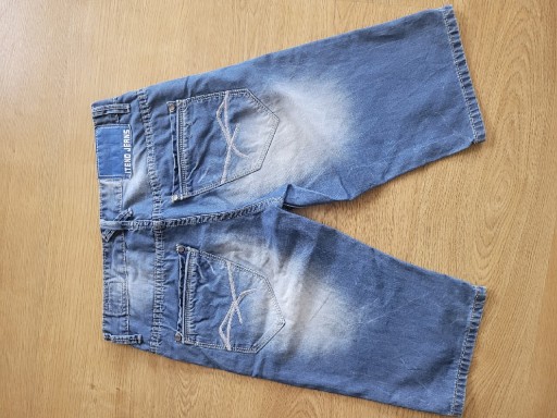 Zdjęcie oferty: Spodenki do kolan, Iteno jeans