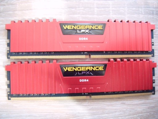 Zdjęcie oferty: RAM Corsair Vengeance LPX DDR4 16GB 2x8GB 3200MHz