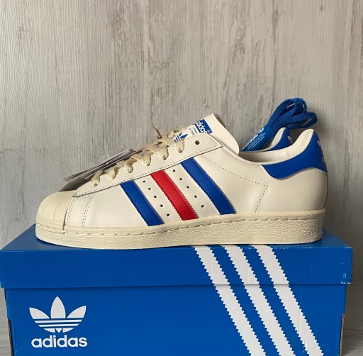 Zdjęcie oferty: Buty skórzane ADIDAS SUPERSTAR 82 HQ8876 r. 40