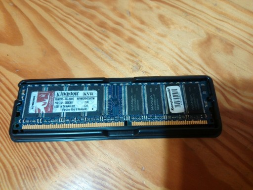 Zdjęcie oferty: Pamięć RAM Kingston 256MB PC3200 CL3 DDR
