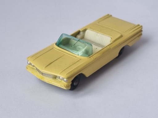 Zdjęcie oferty: Matchbox Lesney - Pontiac Convertible 39B9