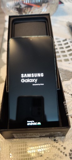 Zdjęcie oferty: Samsung Galaxy S22 128gb/8gb + etui Force Case