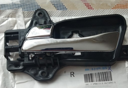 Zdjęcie oferty: KLAMKA DRZWI WEWNĘTRZNA LEWA do Hyundai i30 07-12