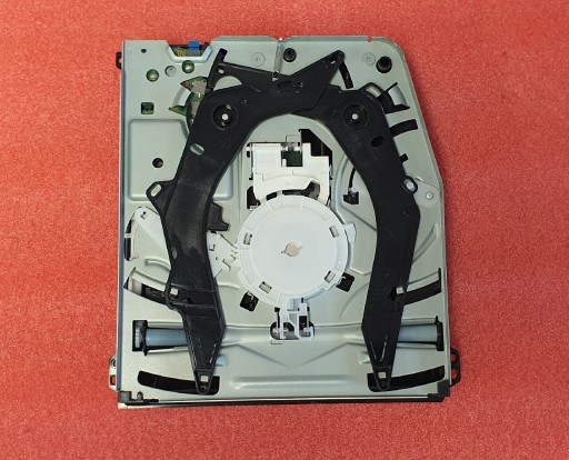 Zdjęcie oferty: Ps 4 PlayStation 4 Pro Napęd optyczny KEM-496 Oryginał 