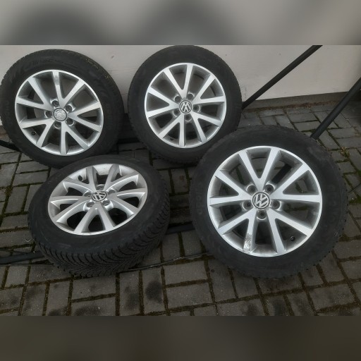 Zdjęcie oferty: Opony zimowe 205/55 R 16 M+S VW