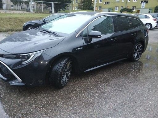Zdjęcie oferty: Toyota Corolla Hybryd 2.0 Dynamic Forc TS  COMBI  Benzyna / LPG 