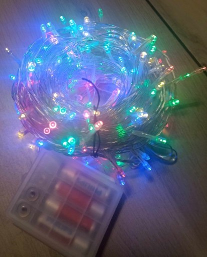 Zdjęcie oferty: Lampki choinkowe kolor 20 m baterie Timer 8 trybów