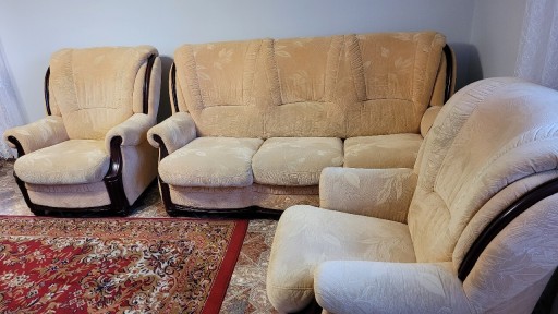 Zdjęcie oferty: Komplet sofa i 2 fotele