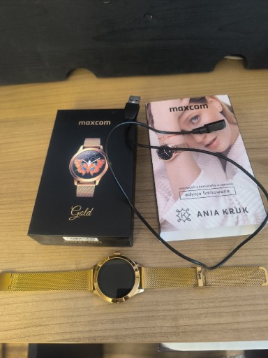 Zdjęcie oferty: Smartwatch max com złoty bransoleta 