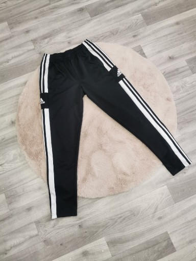 Zdjęcie oferty: Spodnie dresowe Adidas Aeroready 36 S