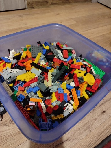 Zdjęcie oferty: Klocki Lego mix niecałe 2 kilo