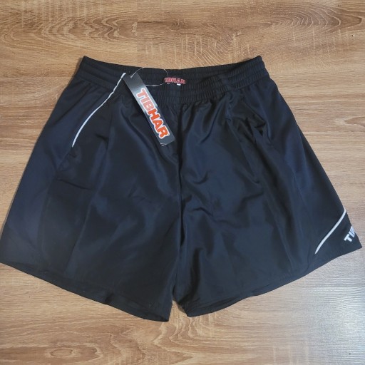 Zdjęcie oferty: Spodenki Tibhar M/L nowe do tenisa stołowego