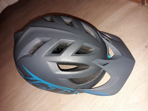 Zdjęcie oferty: Kask rowerowy Troy Lee Designs A1 Enduro roz.M/L