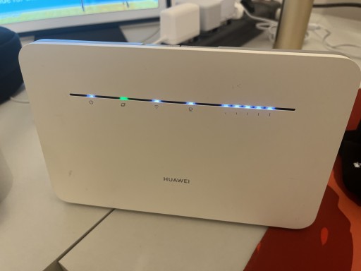 Zdjęcie oferty: Router mobilny Huawei B535-232 4G LTE