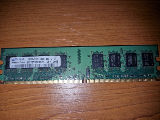 Zdjęcie oferty: SAMSUNG DDR2 2GB 800Mhz