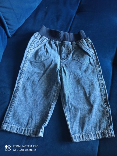 Zdjęcie oferty: Spodnie jeansowe 6+m-ce