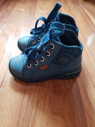 Zdjęcie oferty: Ecco First buty 23 rozmiar jak nowe!