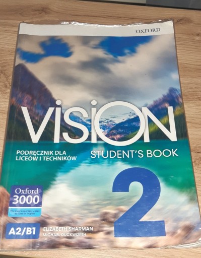 Zdjęcie oferty: Vision 2 - student's book - A2/B1