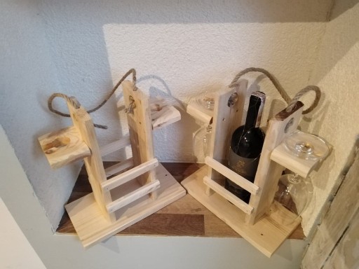 Zdjęcie oferty: Stojak na wino i inne Drewno paleta