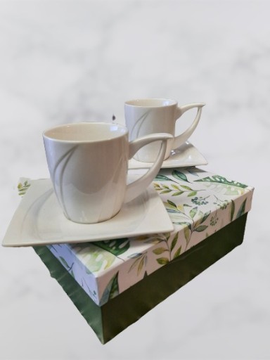 Zdjęcie oferty: Filiżanki porcelanowe do kawy/herbaty