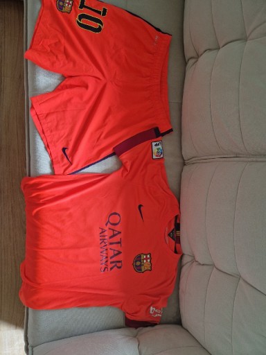 Zdjęcie oferty: Komplet FC Barcelona Leo Messi rozmiar L, 2014