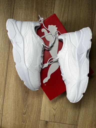 Zdjęcie oferty: Buty Puma “Cassia SL “