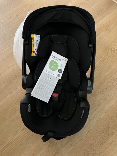 Zdjęcie oferty: NOWY Britax Romer Baby Safe Pro Fotelik + adaptery
