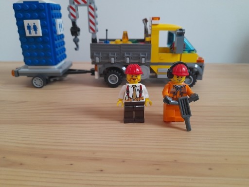Zdjęcie oferty: LEGO City Wóz techniczny 60073