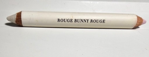 Zdjęcie oferty: Kredka rożświetlająca Douglas Rouge Bunny Rouge 52