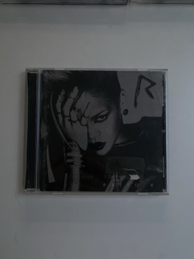 Zdjęcie oferty: CD Rihanna “Rated R”