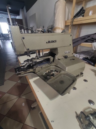 Zdjęcie oferty: Guzikarka Juki MB-372