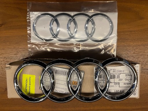 Zdjęcie oferty: EMBLEMAT / ZNACZEK Audi Q5 II Sportback