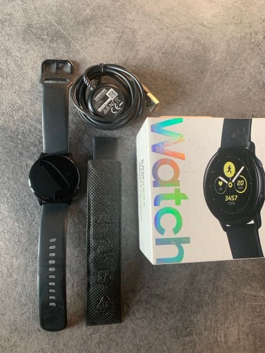 Zdjęcie oferty: Smartwatch SAMSUNG Galaxy Watch Active Czarny 