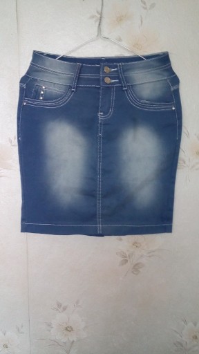 Zdjęcie oferty: olowkowa spodnica jeans cienka rozm m/l.