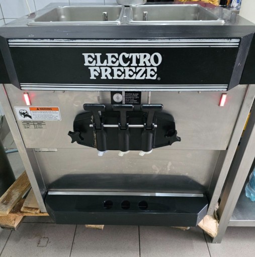 Zdjęcie oferty: Maszyna automat do włoskich Electro Freeze CS 8
