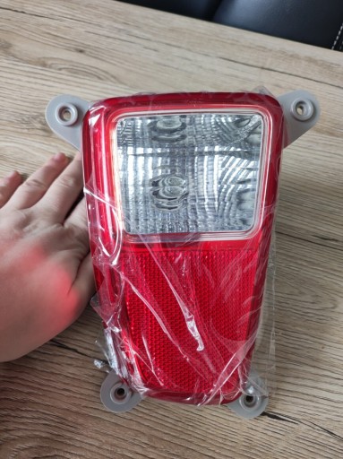 Zdjęcie oferty: Lampa przeciwmgielna Kia Picanto 